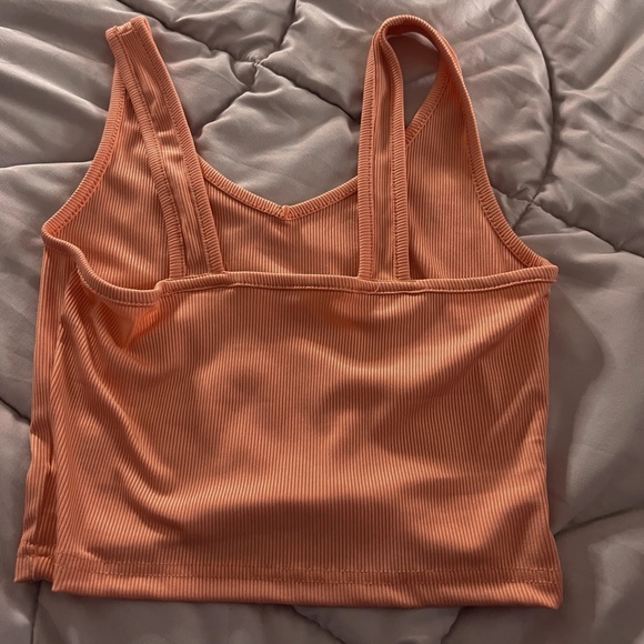coral color!! size small, could fit a medium. - Picture 2 of 2